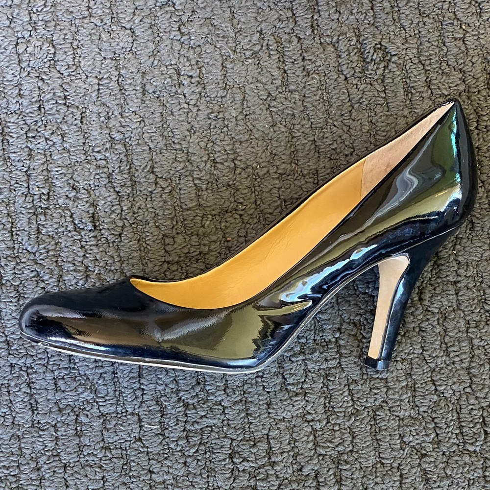 Nine West Elegant Black Patent Leather Heels